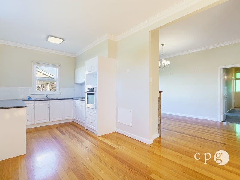 316 Barker Street, CASTLEMAINE, VIC 3450, Castlemaine - Thumbnail 2