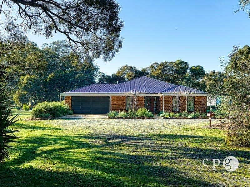 1 Clyde Street, NEWSTEAD, VIC 3462, Newstead - Image 1