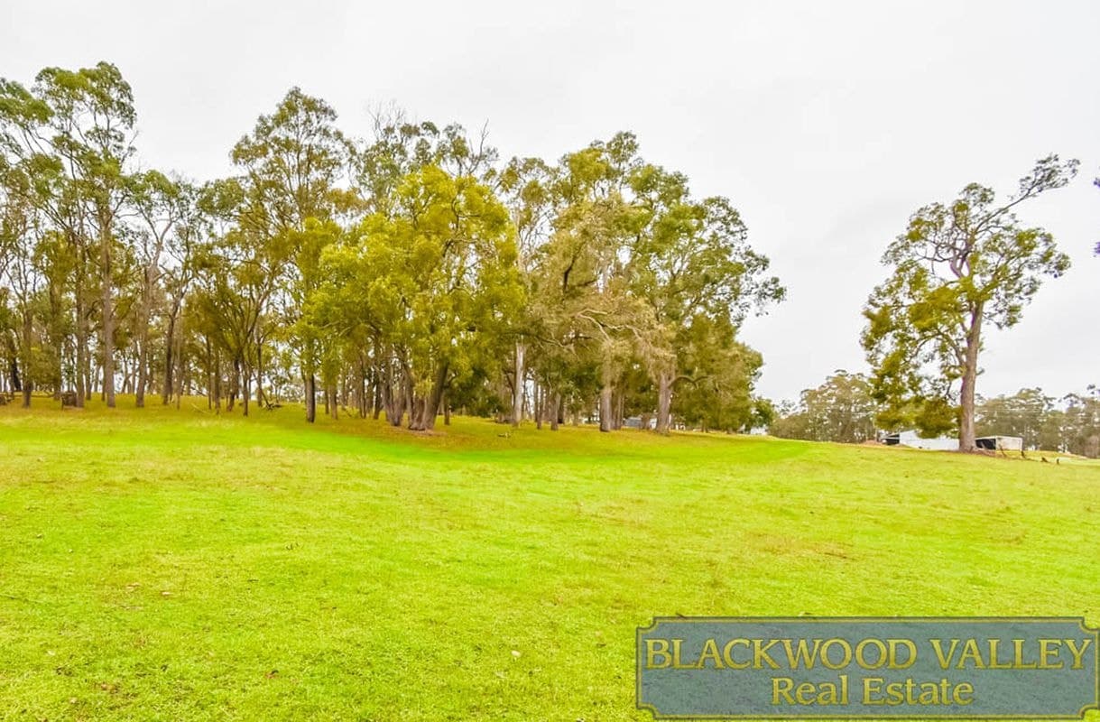 5986 Donnybrook-Boyup Brook Road, Benjinup, Benjinup - Thumbnail 4