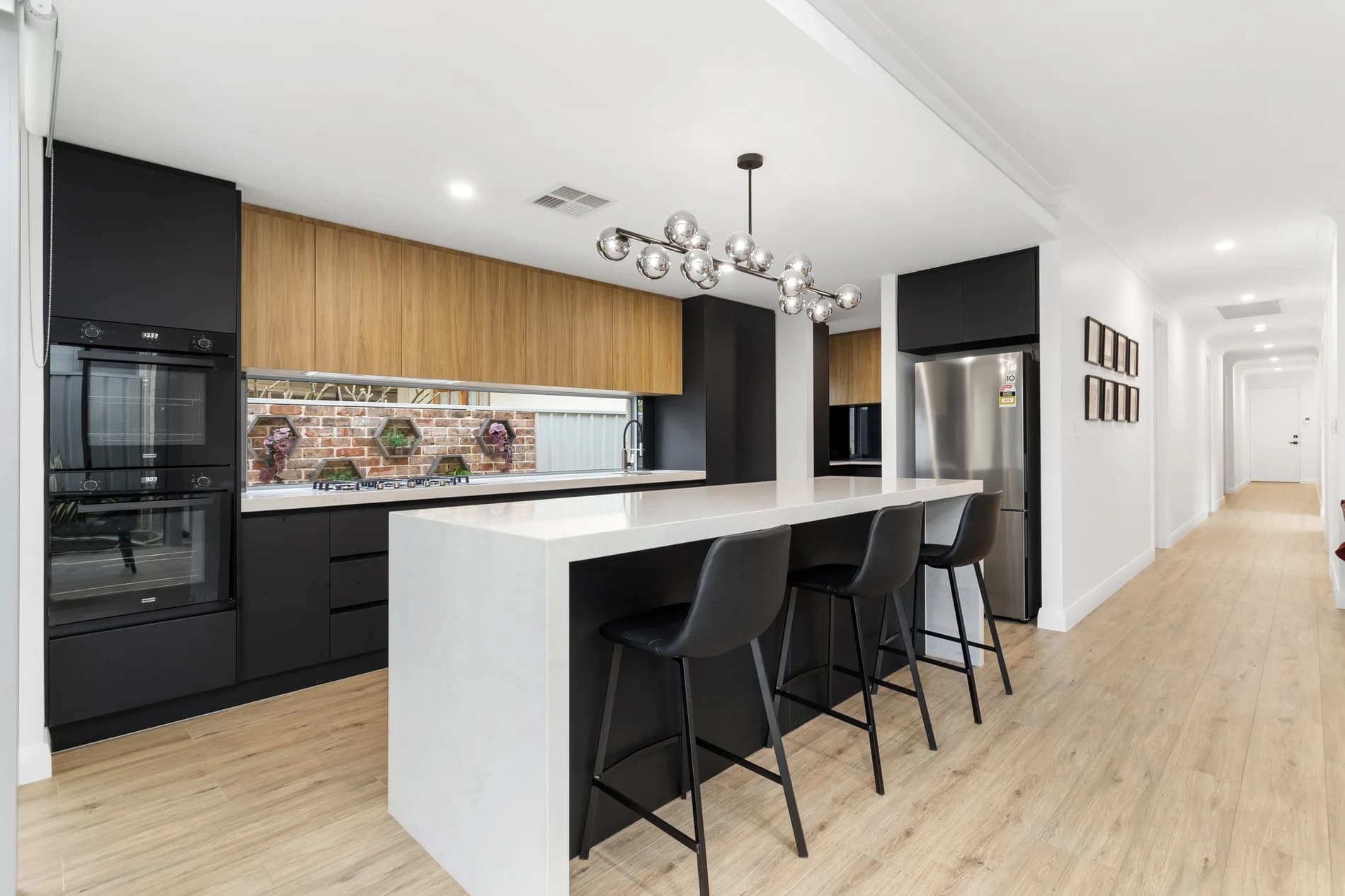 6/27 Falkirk Avenue, MAYLANDS WA 6051, Bedford - Thumbnail 2