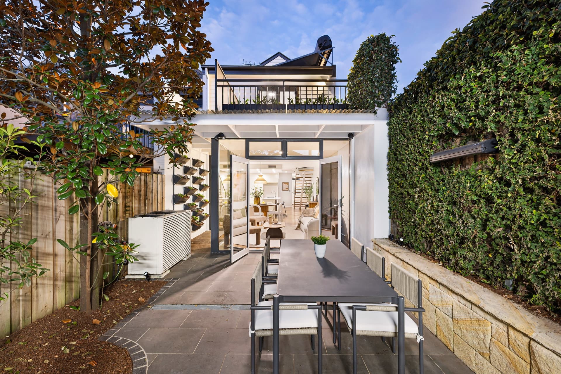 2 Ford StreetBalmain, Balmain - Thumbnail 3