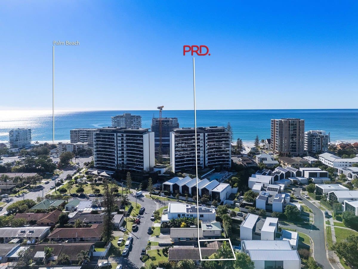 2/6 Walker Avenue, Palm Beach QLD 4221, Palm Beach - Image 1