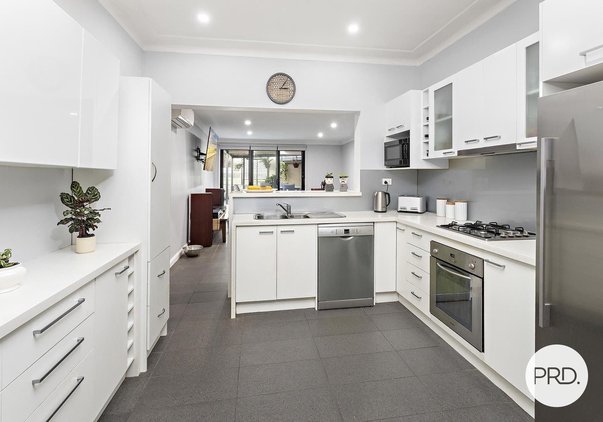 145 Marshall Street, DAPTO NSW 2530, Dapto - Thumbnail 2