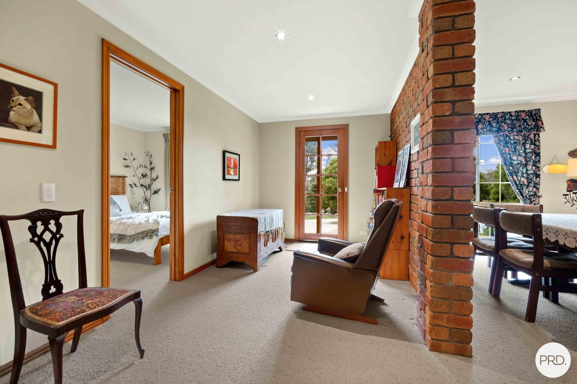 12 White Hills Road, CRESWICK VIC 3363, Creswick - Thumbnail 2