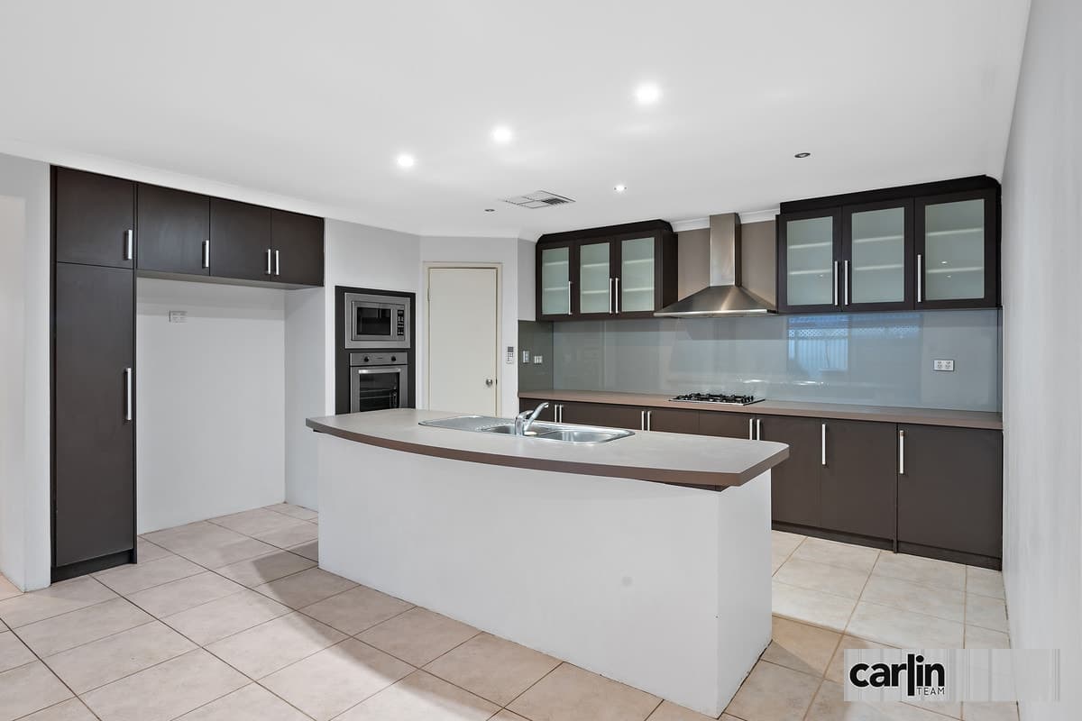 5 Charnley Bend, SUCCESS, Success - Thumbnail 2