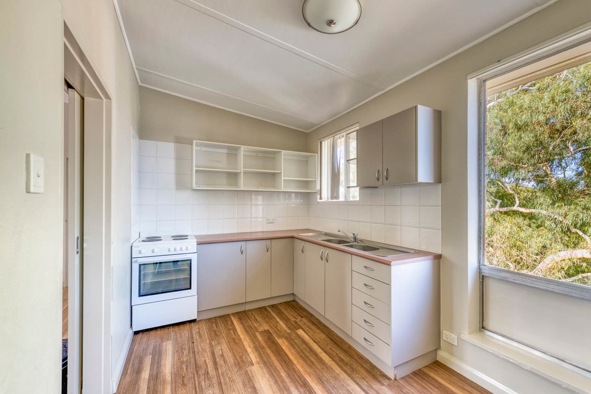 29/1 McCulloch Street, Curtin ACT 2605, Curtin - Thumbnail 2