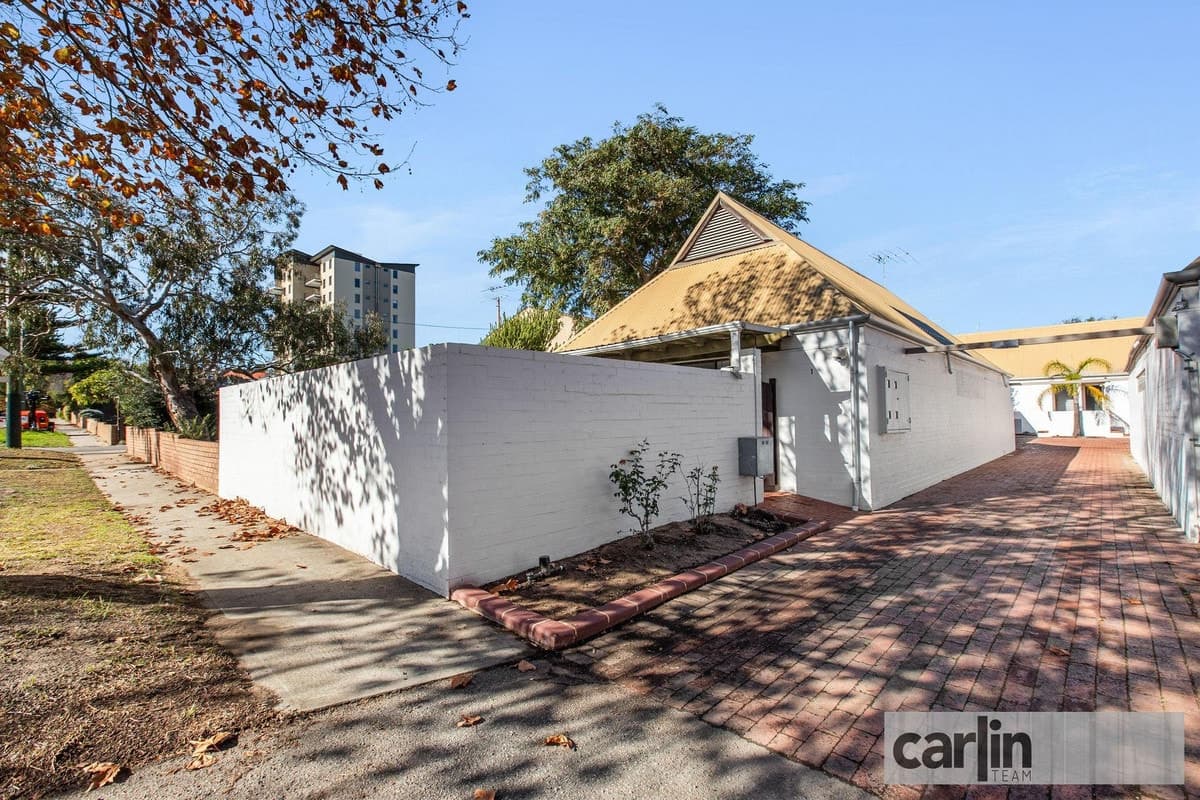 1/2 Wellington Street, MOSMAN PARK, Mosman Park - Thumbnail 3