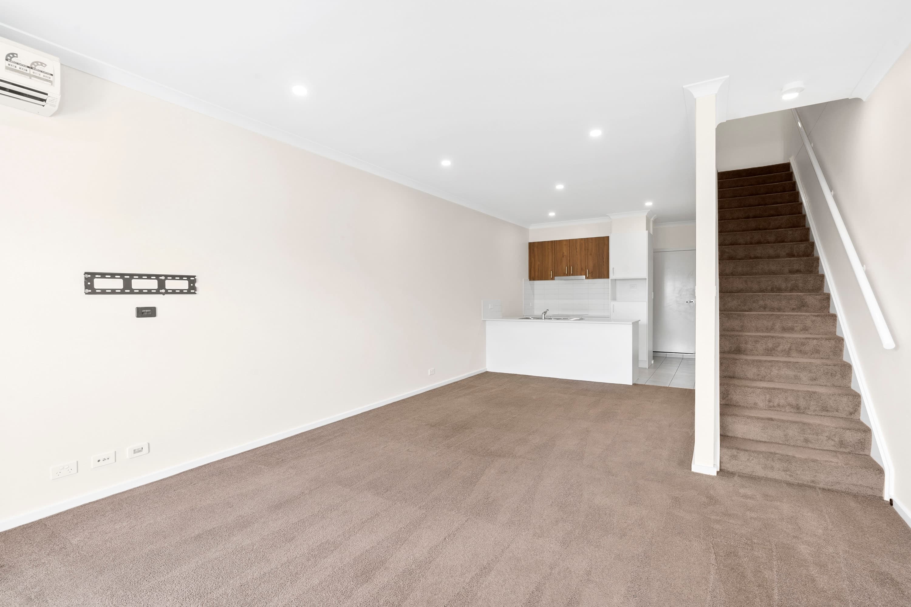 10a Edgeworth Parade, Coombs ACT 2611, Coombs - Thumbnail 3