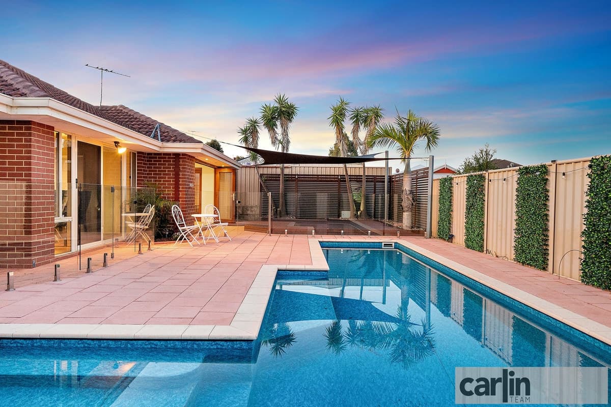 11 Lakefront Avenue, BEELIAR WA 6164, Beeliar - Image 1