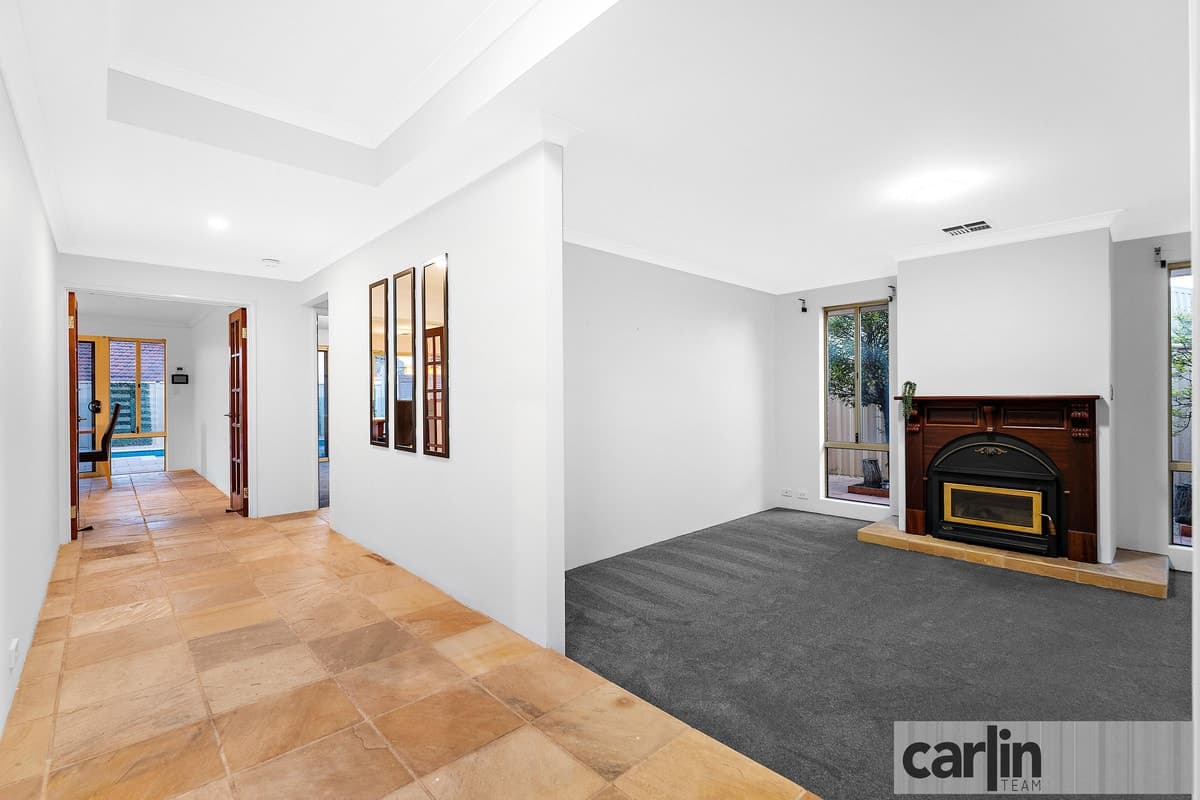 11 Lakefront Avenue, BEELIAR WA 6164, Beeliar - Thumbnail 3
