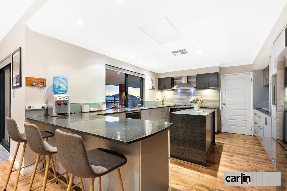 16 Kinship Way, ATWELL, Atwell - Thumbnail 2