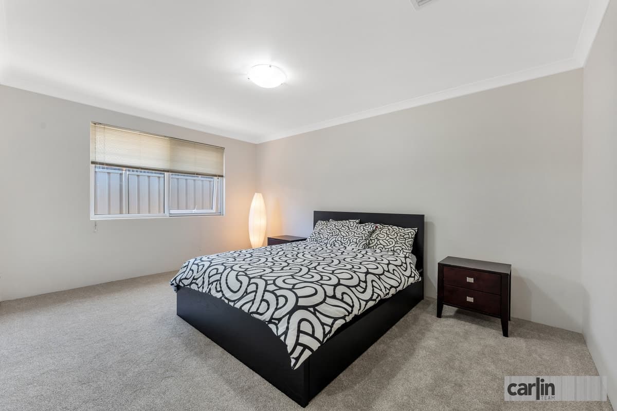 5 Egham Lane, WELLARD, Wellard - Thumbnail 2