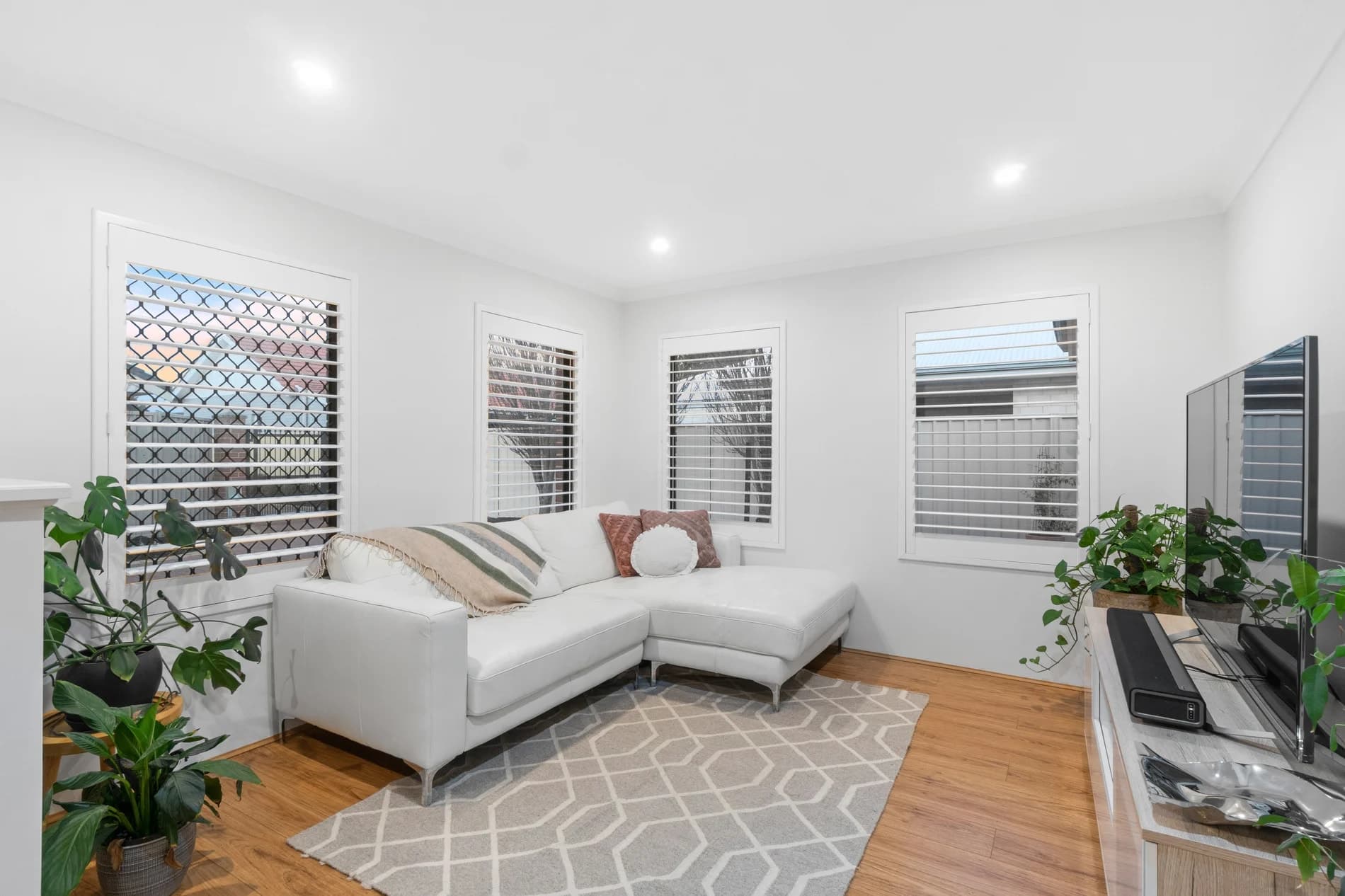 6/27 Falkirk Avenue, MAYLANDS WA 6051, Dianella - Thumbnail 3