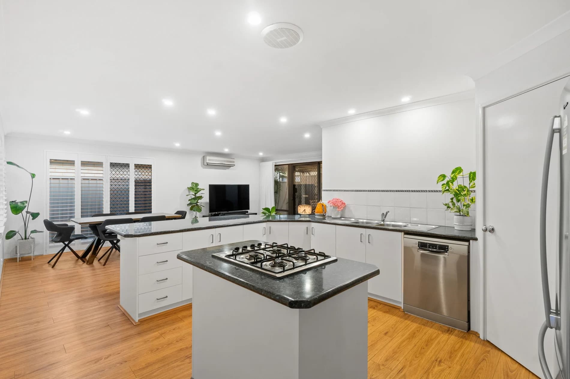 6/27 Falkirk Avenue, MAYLANDS WA 6051, Dianella - Thumbnail 4