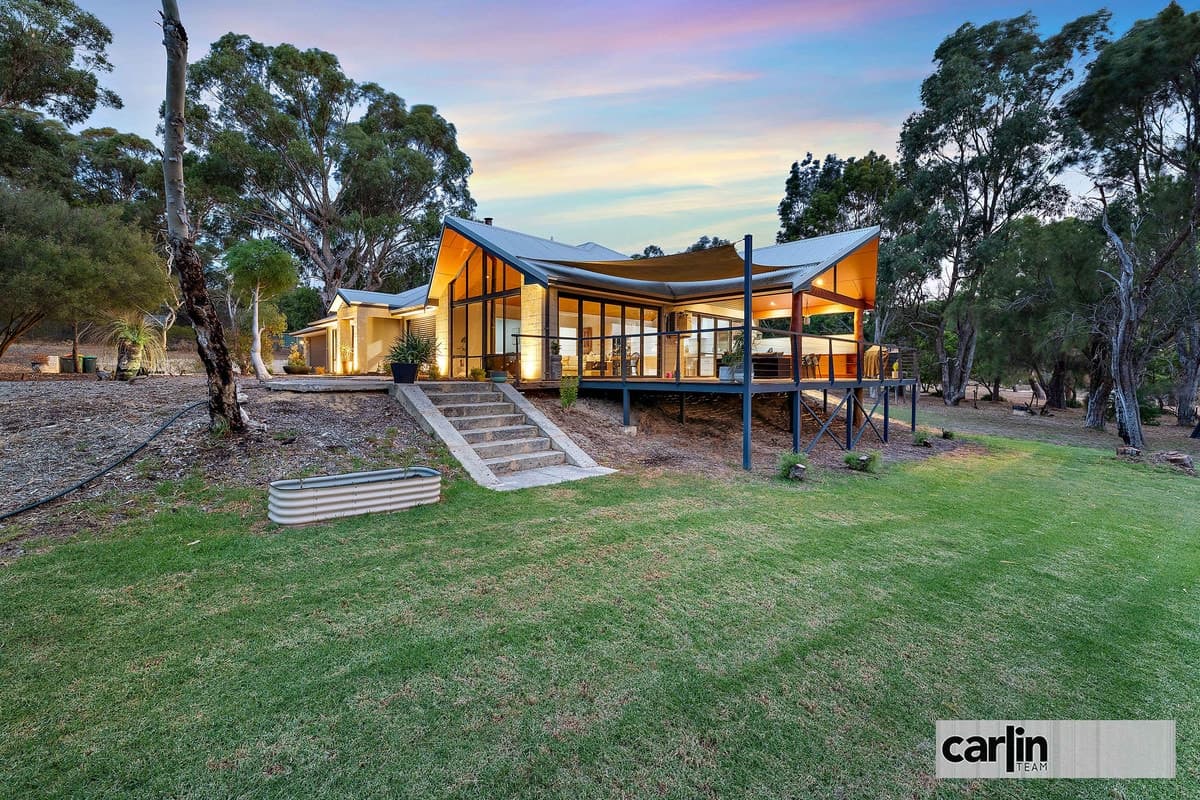 28 Bearfoot Road, BALDIVIS, Baldivis - Thumbnail 2
