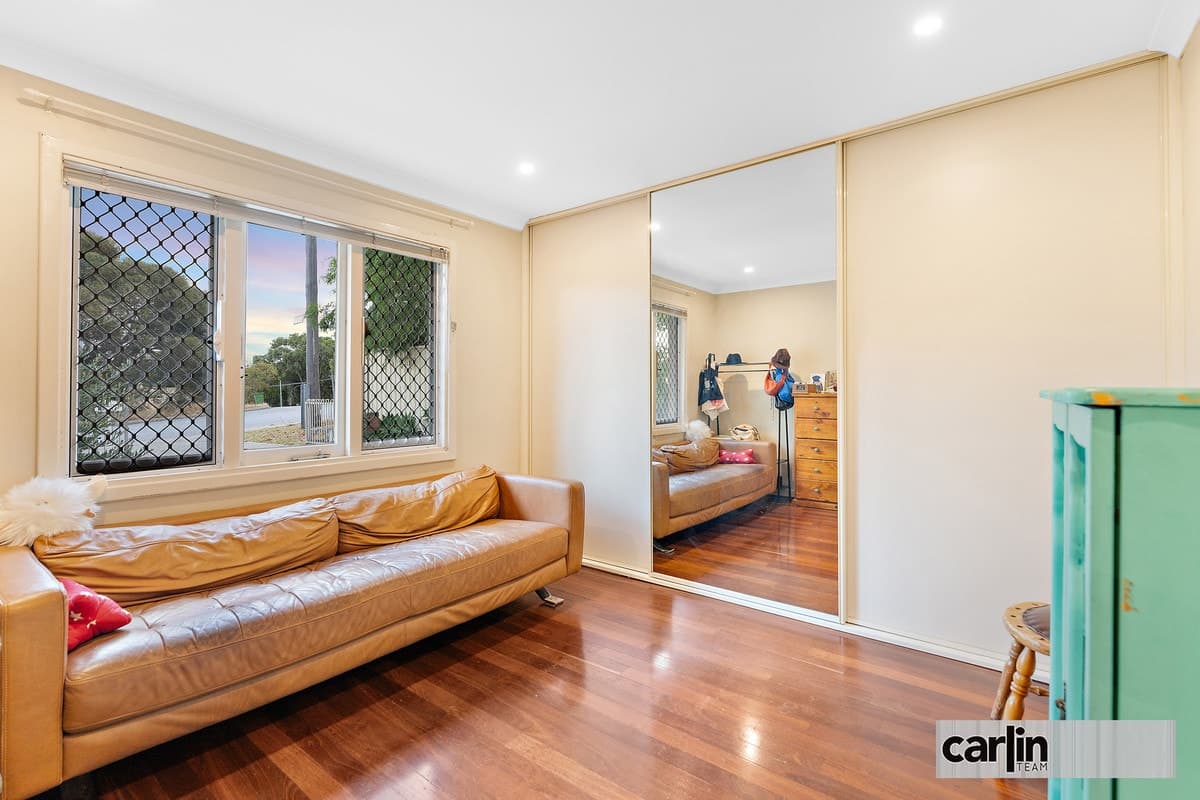 52 Ferdinand Crescent, COOLBELLUP, Coolbellup - Thumbnail 3