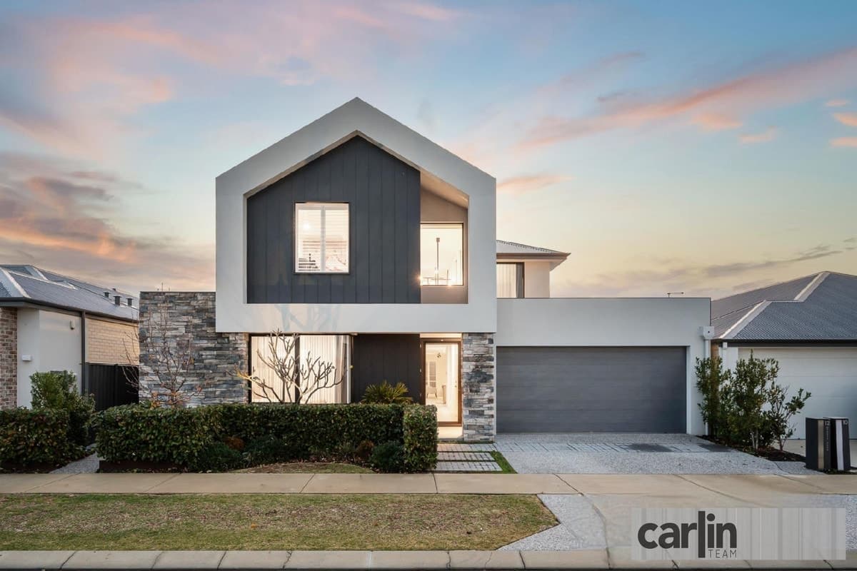 12 Quartz Road, TREEBY, Treeby - Image 1