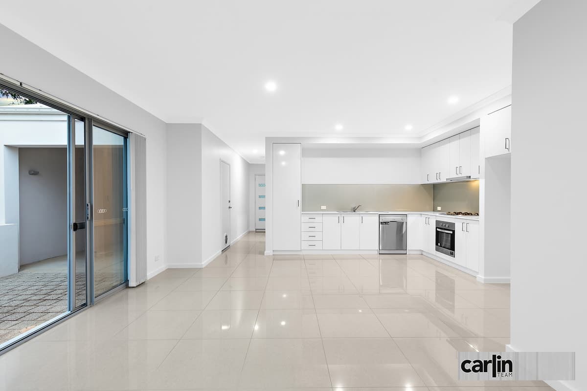 7/178 Healy Road, HAMILTON HILL, Hamilton Hill - Thumbnail 2
