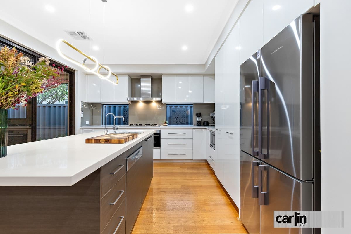 5 Cape Range Crescent, AUBIN GROVE, Aubin Grove - Thumbnail 2