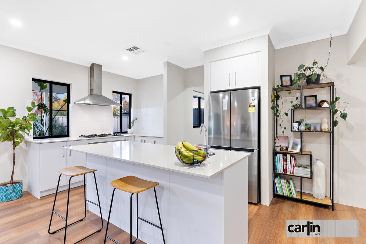 42 Hanbury Loop, SUCCESS, Success - Thumbnail 3