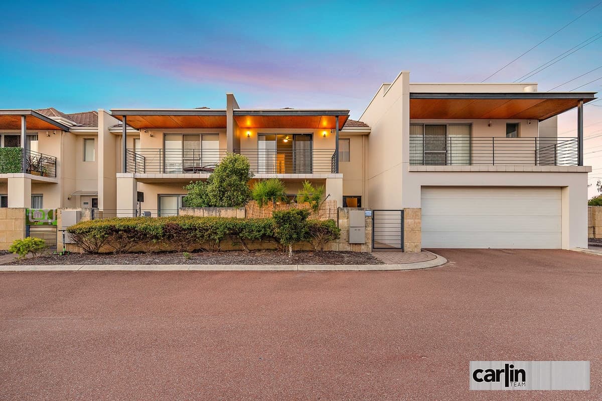 2/65 Baler Court, HAMMOND PARK, Hammond Park - Image 1