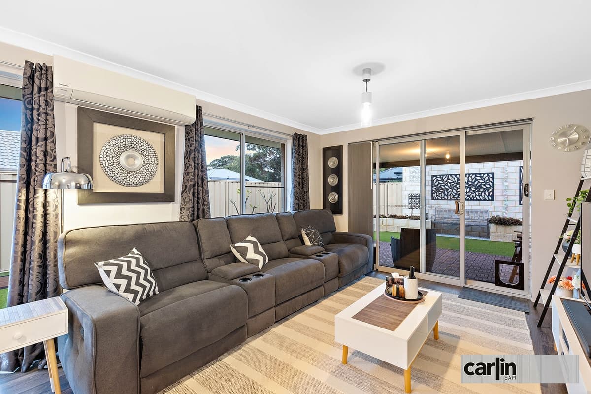 12 Bannerdale Road, BALDIVIS, Baldivis - Thumbnail 2