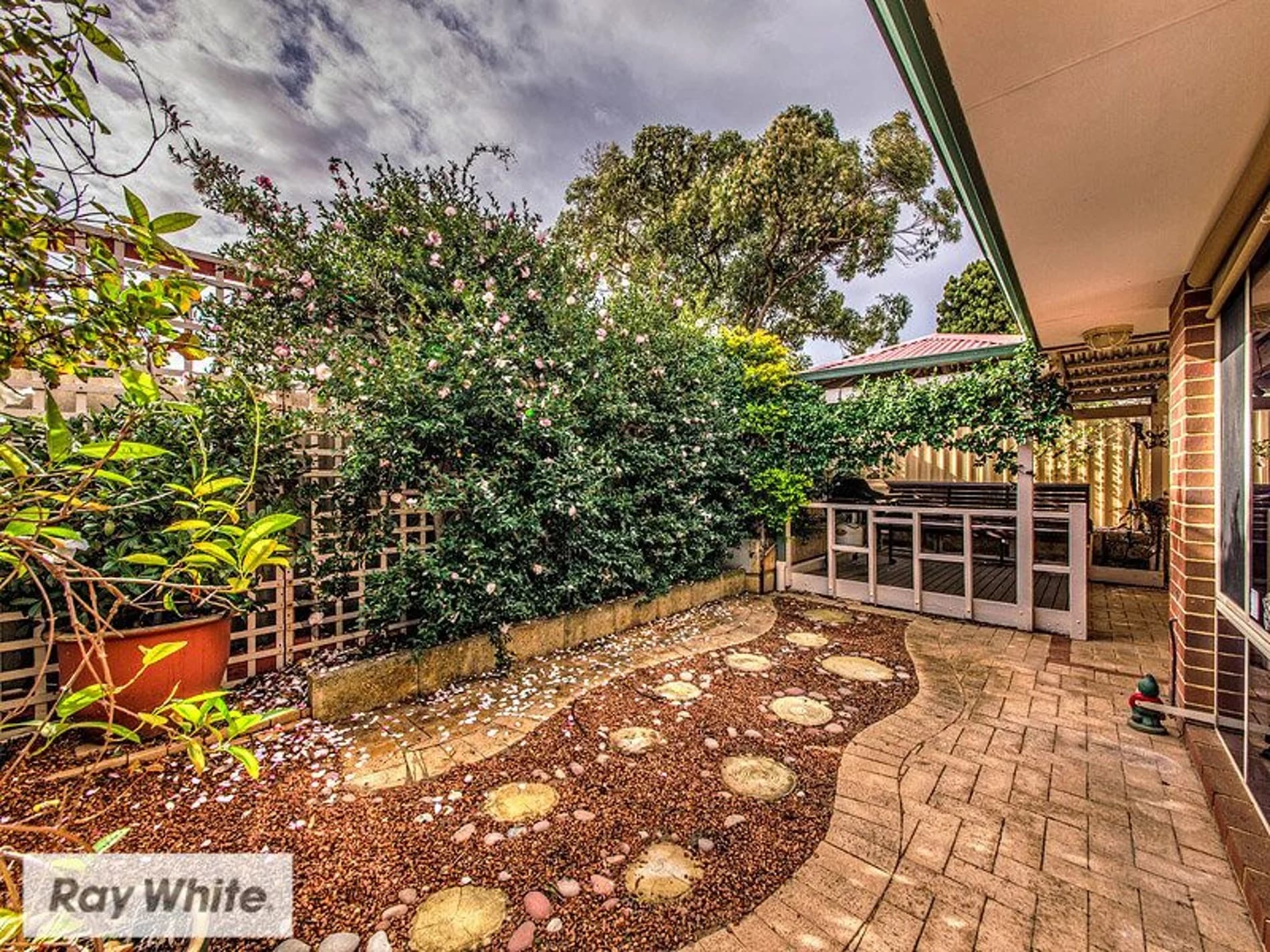 6/27 Falkirk Avenue, MAYLANDS WA 6051, Embleton - Thumbnail 5