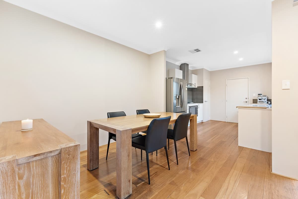 20 Buncrana View, SOUTHERN RIVER, Southern River - Thumbnail 3