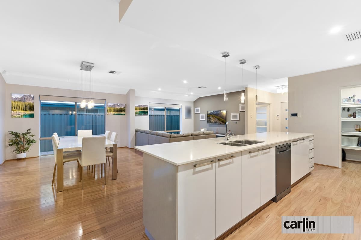 32 Laurina Way, BEELIAR WA 6164, Beeliar - Thumbnail 6