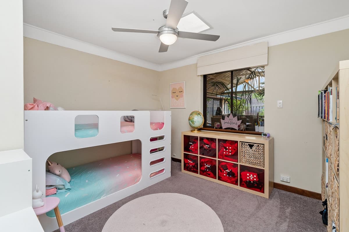 30 Grenadier Drive, THORNLIE WA 6108, Thornlie - Thumbnail 4