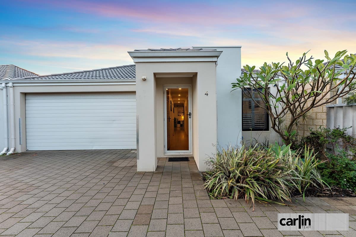 4/4 Skipper Crescent, SUCCESS WA 6164, Success - Image 1