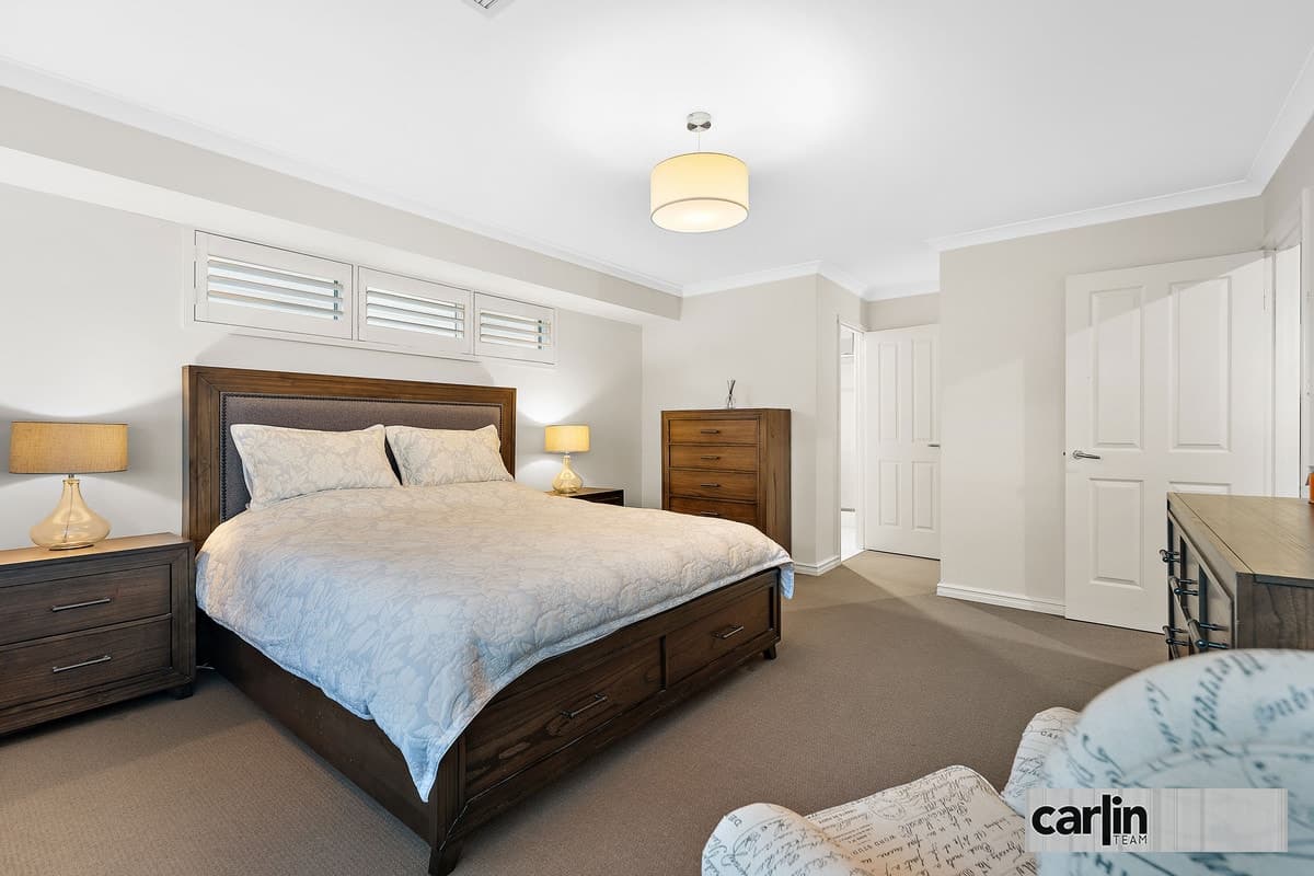 73 Barfield Road, HAMMOND PARK, Hammond Park - Thumbnail 3