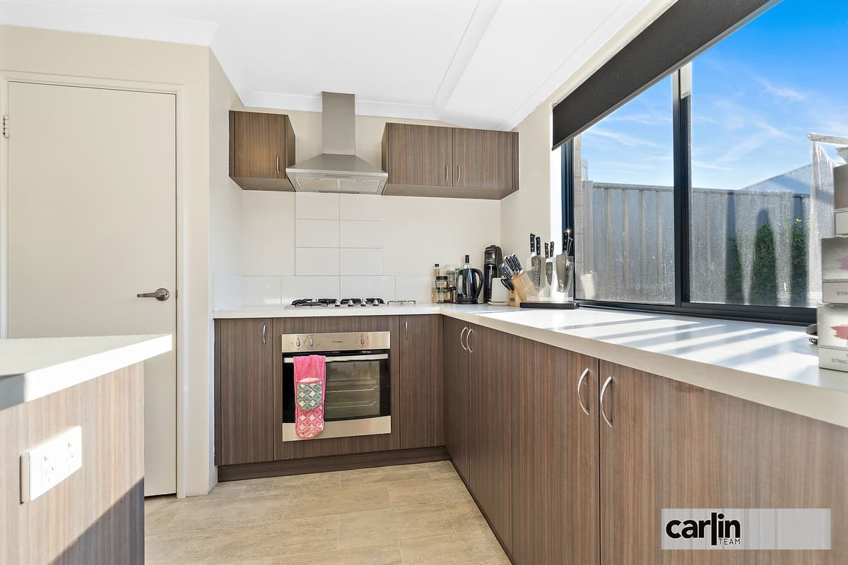 15 Corton Approach, WELLARD, Wellard - Thumbnail 2