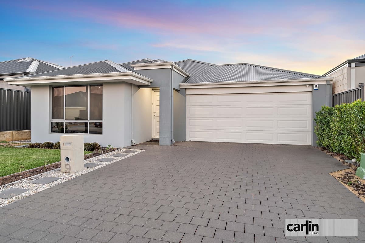 9 Worthington Circuit, WELLARD, Wellard - Image 1