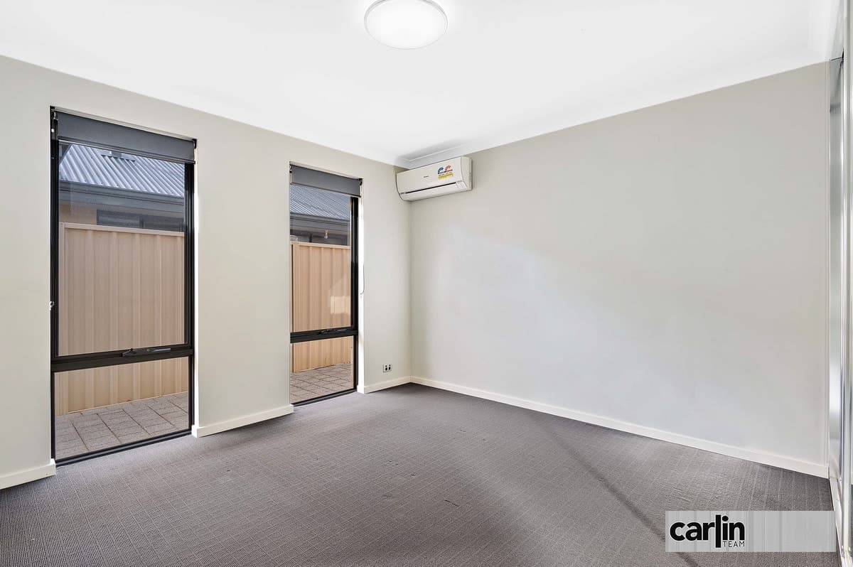 20 Packer Rise, HAMMOND PARK, Hammond Park - Thumbnail 3