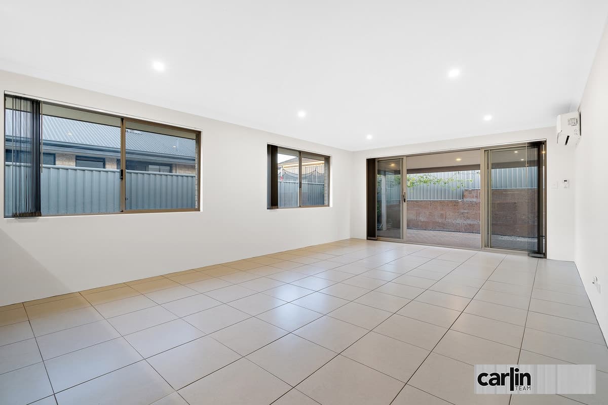 22 Litchfield Circle, WANDI, Wandi - Thumbnail 2