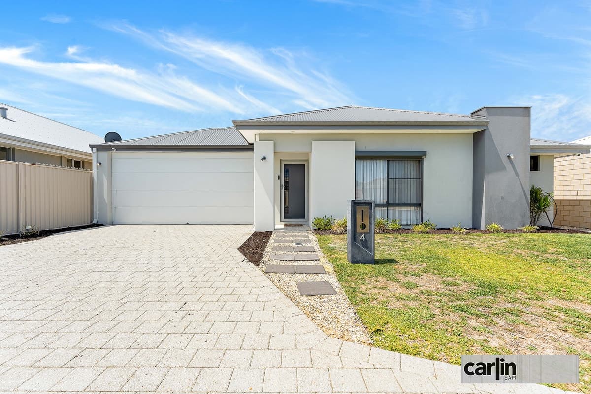 4 Milan Court, HAMMOND PARK, Hammond Park - Image 1