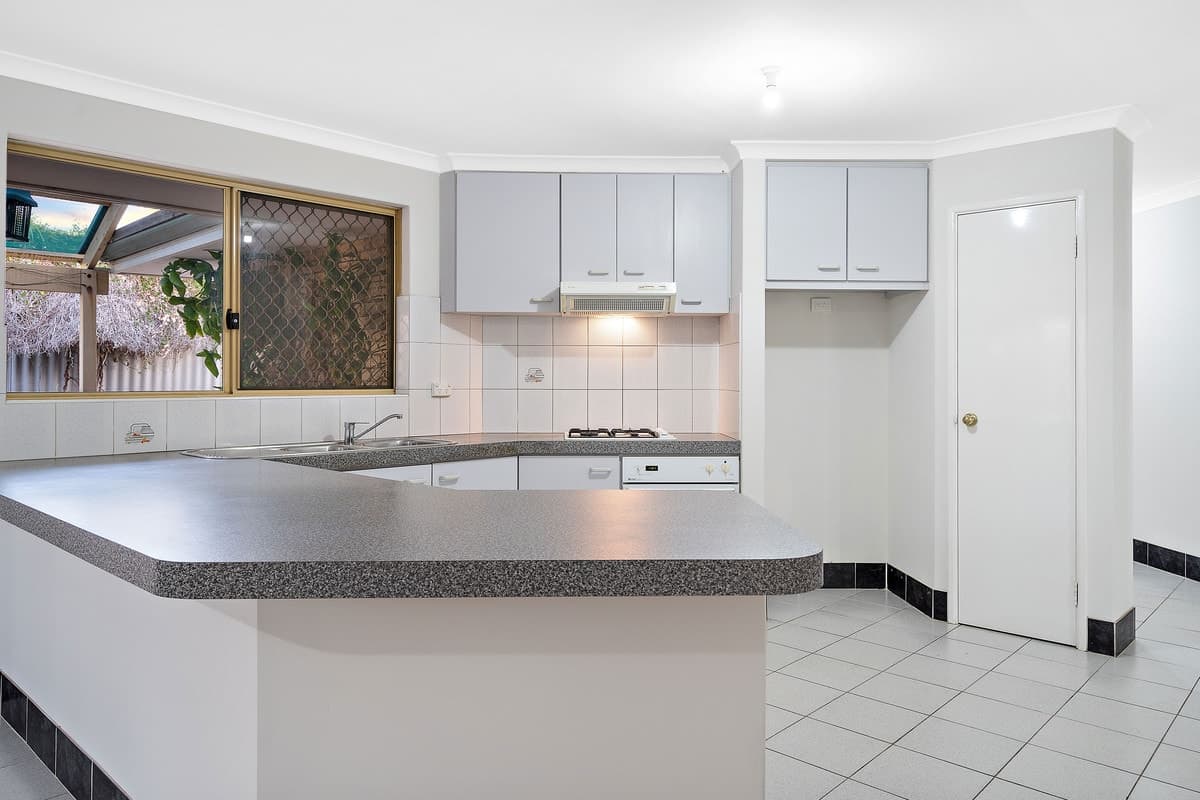 208B Healy Road, HAMILTON HILL, Hamilton Hill - Thumbnail 3