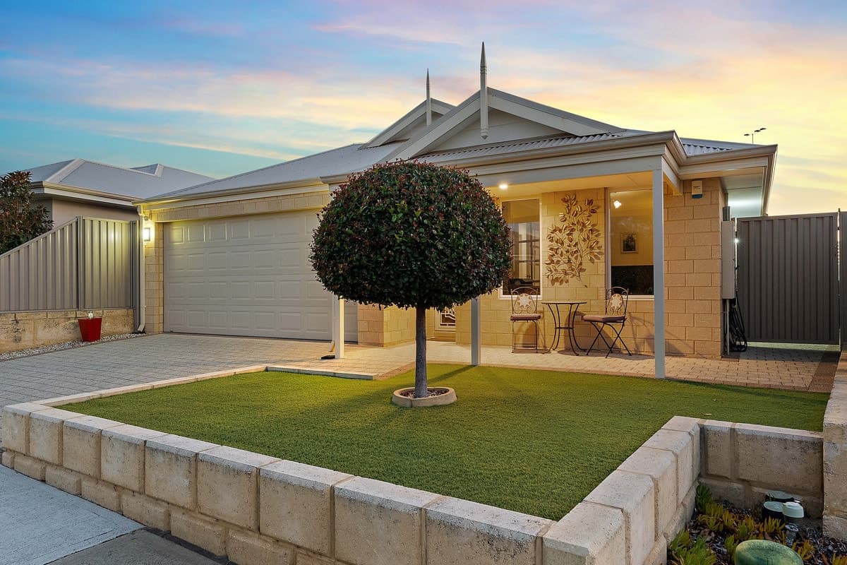 46 McDougal Way, BALDIVIS, Baldivis - Thumbnail 2