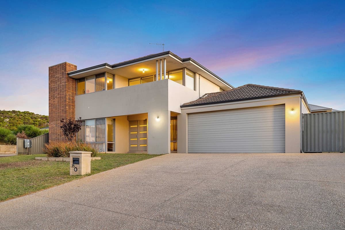 35 Lookout Vista, SINGLETON, Singleton - Image 1