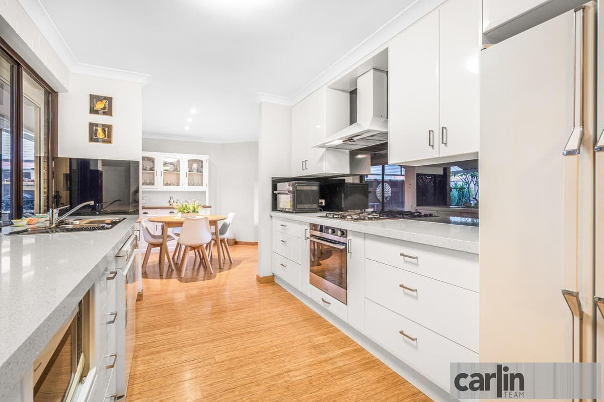 21 San Miguel Drive, LEEMING, Leeming - Image 1