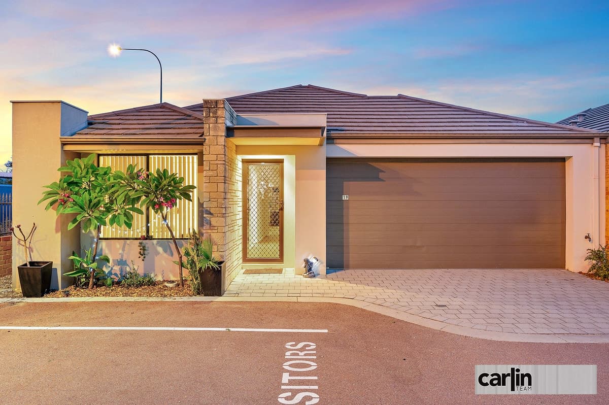 19/50 Suttor Drive, SUCCESS, Success - Image 1