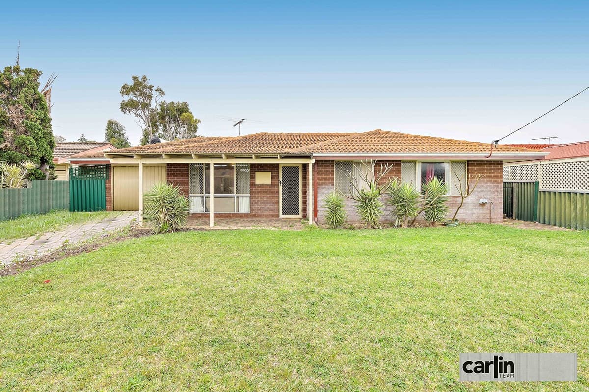8 Sculptor Close, ROCKINGHAM, Rockingham - Image 1