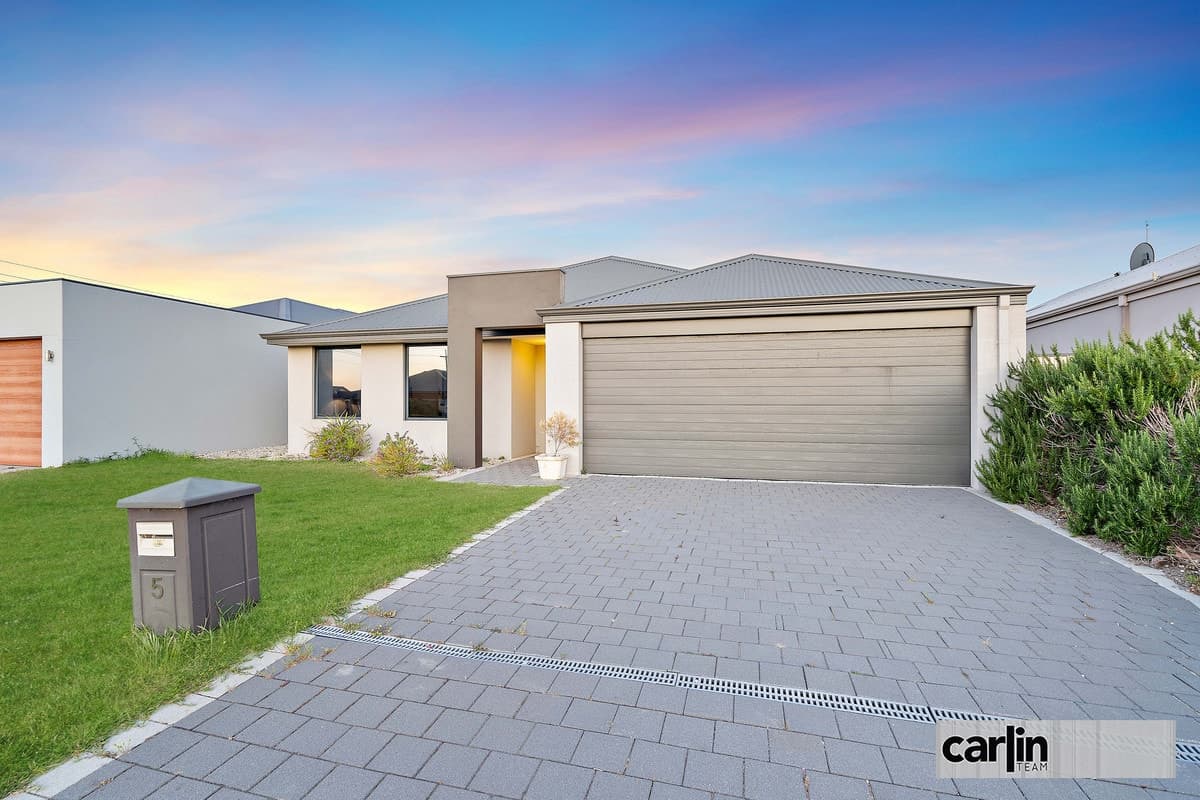 5 Camden Boulevard, AUBIN GROVE, Aubin Grove - Image 1