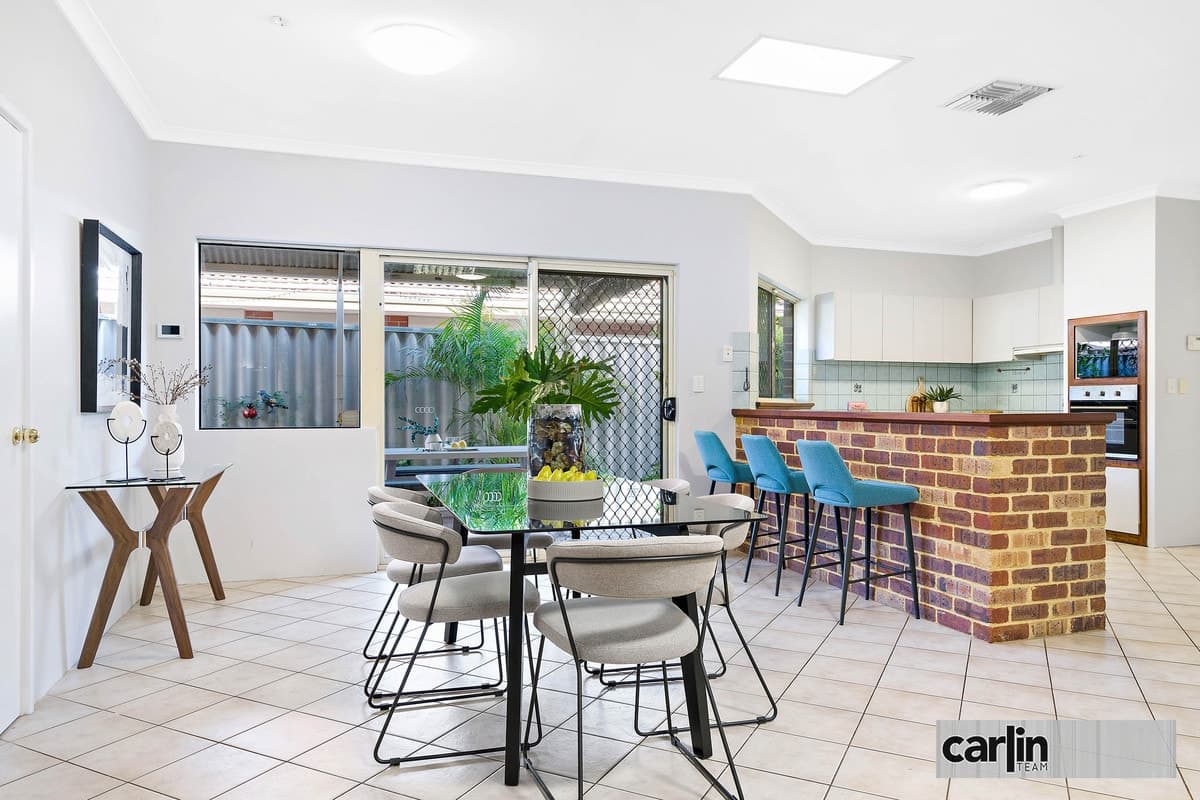 24 Aylesbury Close, JANDAKOT, Jandakot - Thumbnail 3