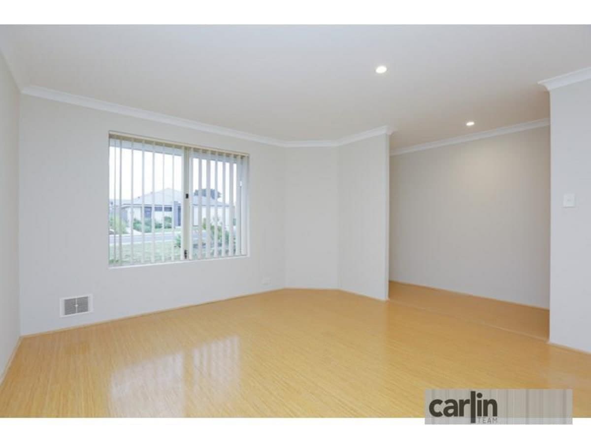 8 Hird Road, SUCCESS, Success - Thumbnail 2