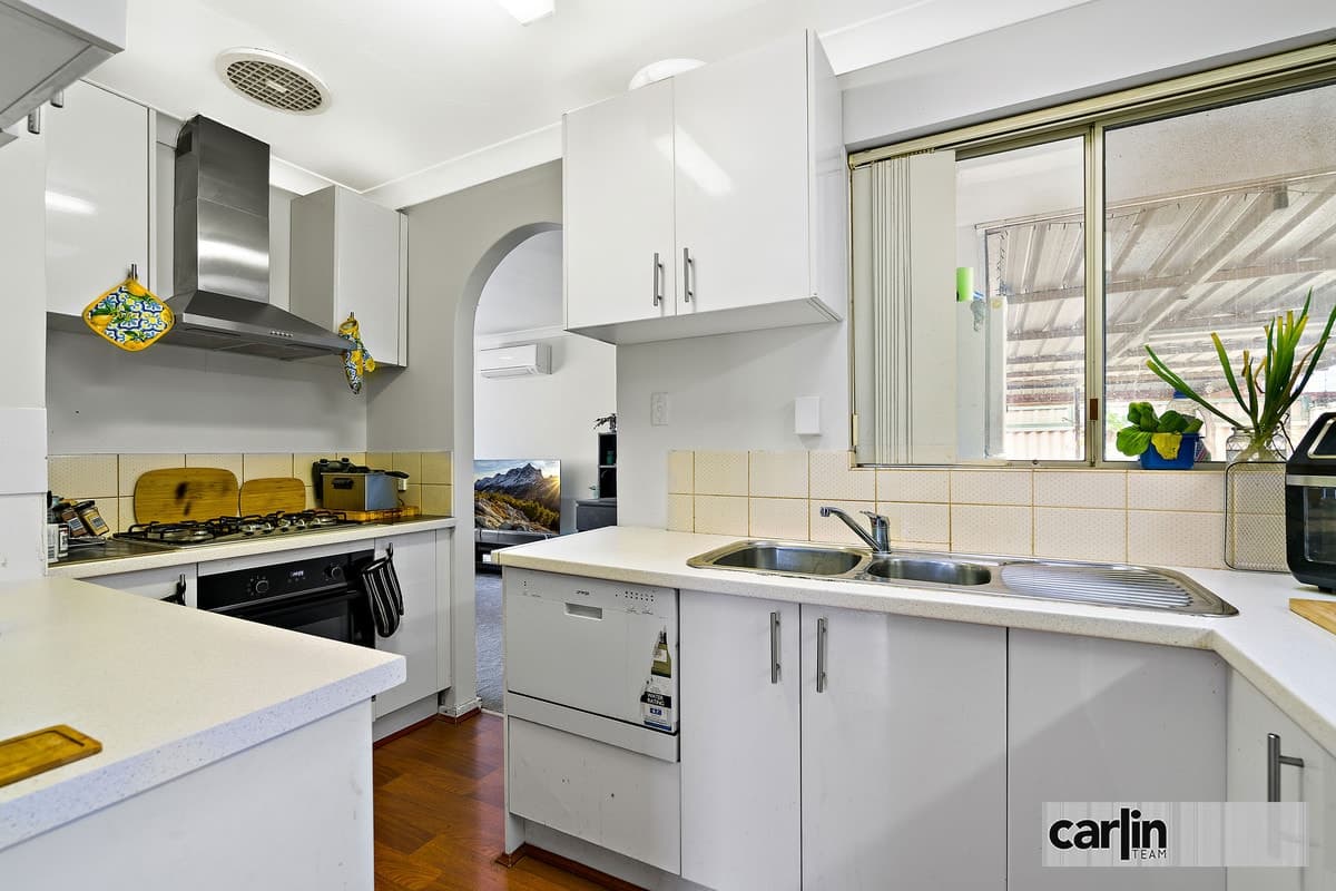 1/6 Balanda Place, ARMADALE, Armadale - Thumbnail 3