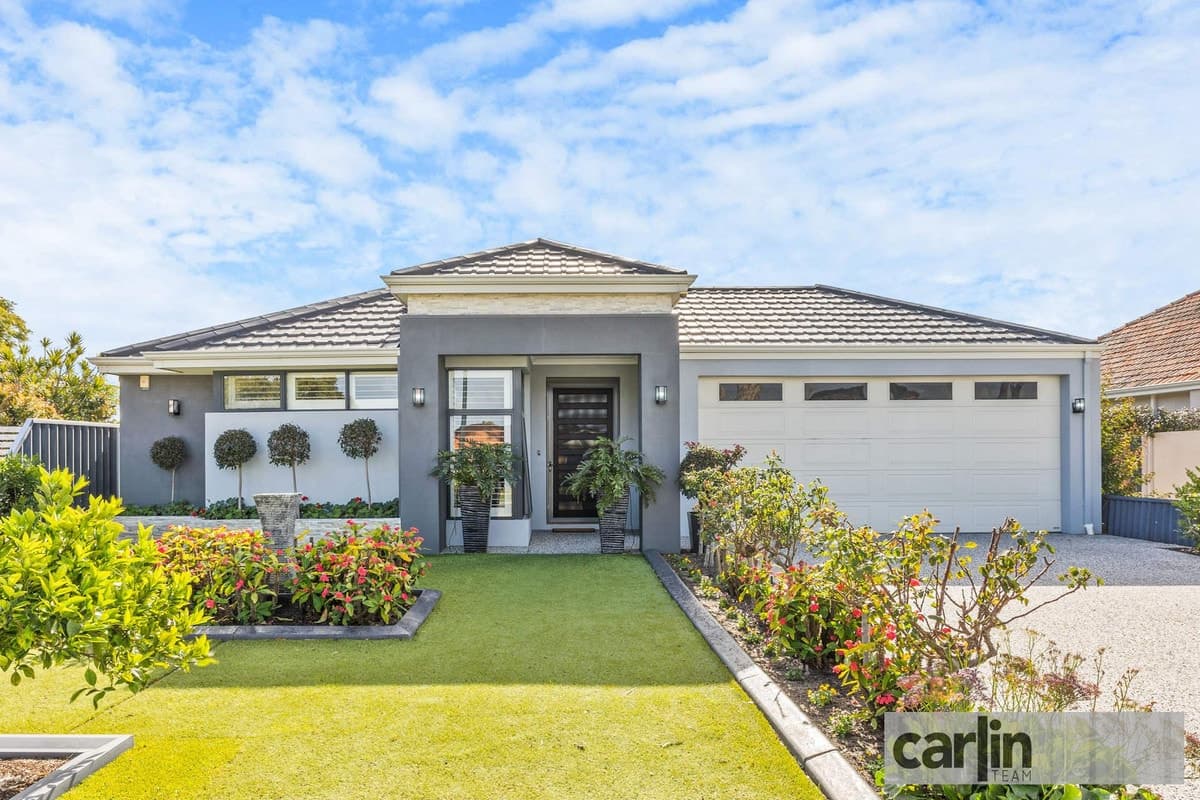 89 Kitchener Road, ALFRED COVE WA 6154, Alfred Cove - Image 1