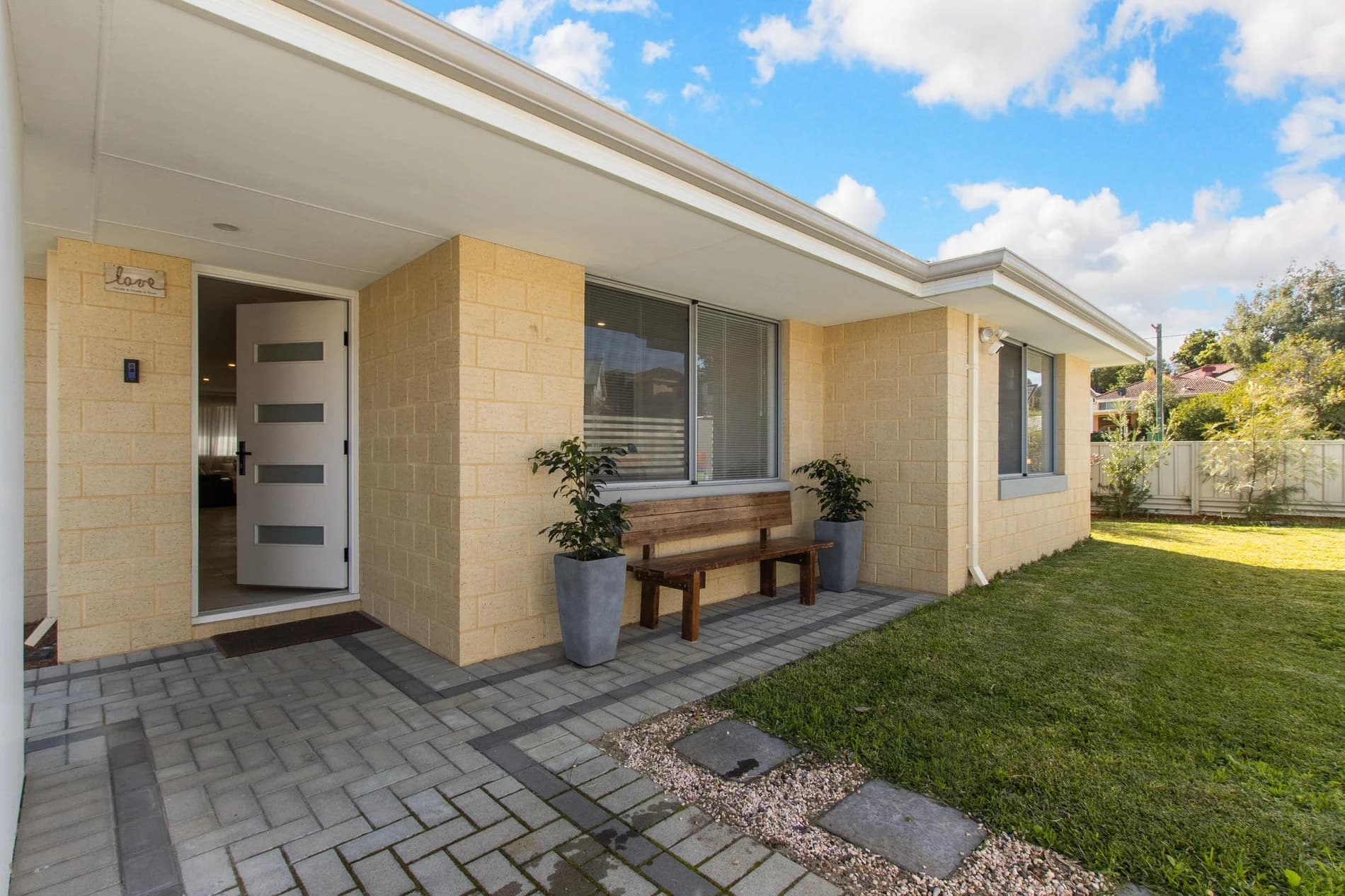 6/27 Falkirk Avenue, MAYLANDS WA 6051, Embleton - Thumbnail 3
