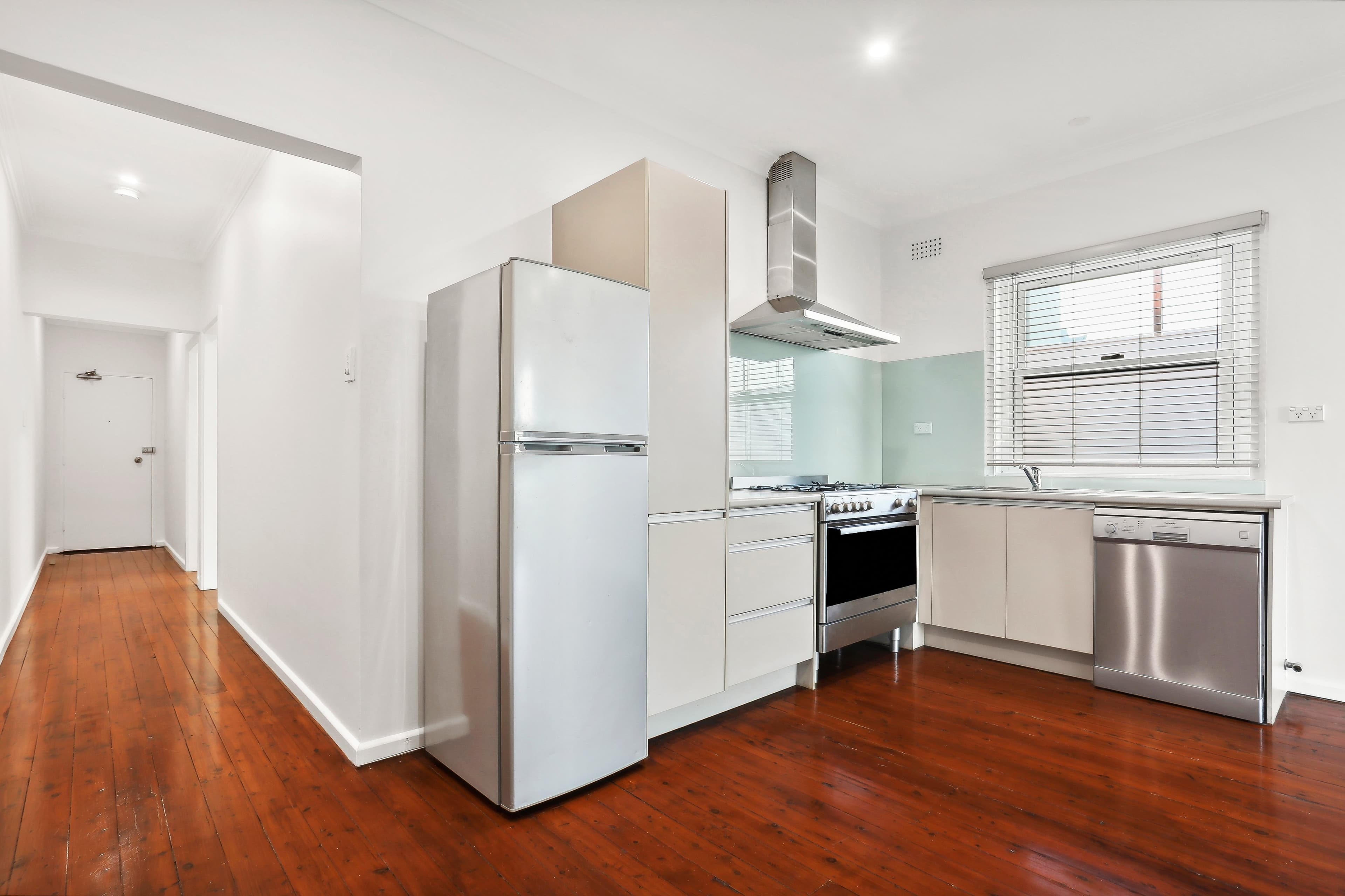 2/157 Brook Street, Coogee, NSW, 2034, Coogee - Thumbnail 2